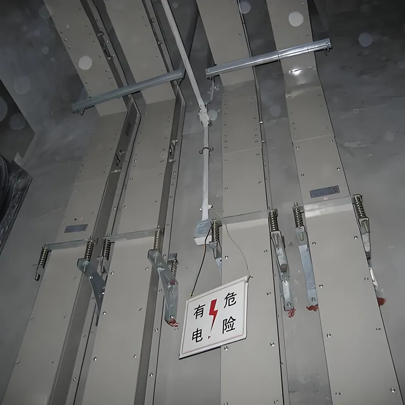 Vertical Sandwich Busway