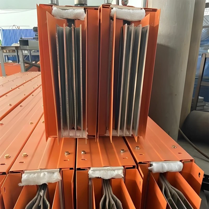 ストレート難燃バスウェイ